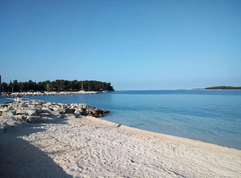Luxury Studio Apartment With Sauna Near The Beach Štinjan