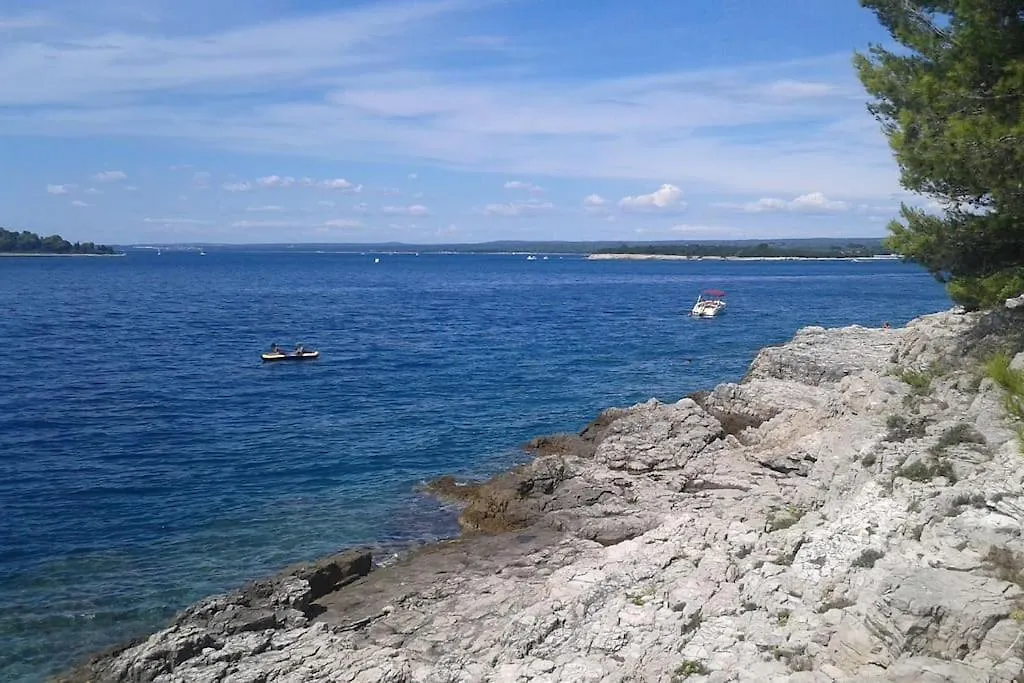 Luxury Studio Apartment With Sauna Near The Beach Štinjan