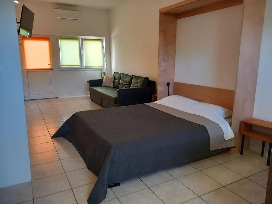 Luxury Studio Apartment With Sauna Near The Beach Štinjan