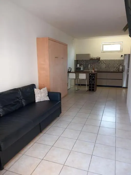 Luxury Studio Apartment With Sauna Near The Beach Štinjan Croácia